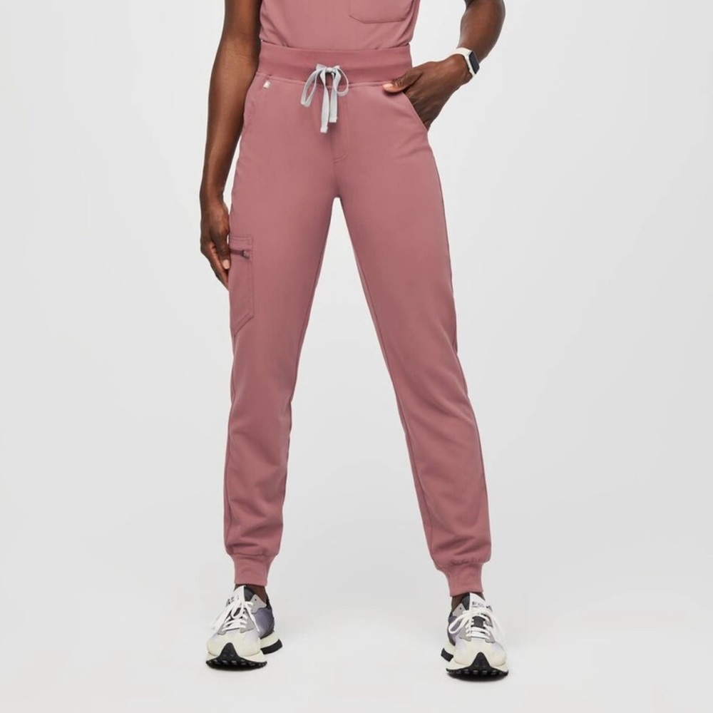 Figs Zamora High Waisted Jogger Scrub Pants - Mauve